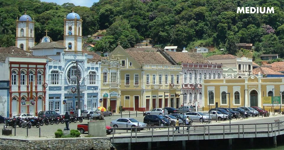 Vista parcial do centro de São Francisco do Sul